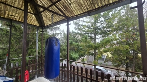 XVI. Rákosszentmihályon 3 szintes, 396 nm-es ház eladó 400 nm-es sarok telken! - kép 2