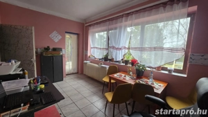 XVI. Rákosszentmihályon 3 szintes, 396 nm-es ház eladó 400 nm-es sarok telken! - kép 3