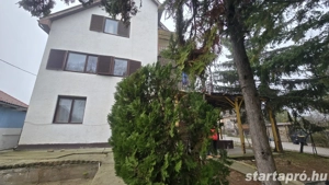 XVI. Rákosszentmihályon 3 szintes, 396 nm-es ház eladó 400 nm-es sarok telken! - kép 6
