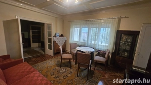 XV. kerület legjobb részén 86 nm-es 3 szobás családi ház eladó.