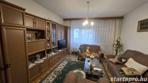 XVI. csendes részén eladó 100 nm-es, 3 szobás ikerház, 286 nm-es teleken. - kép 5