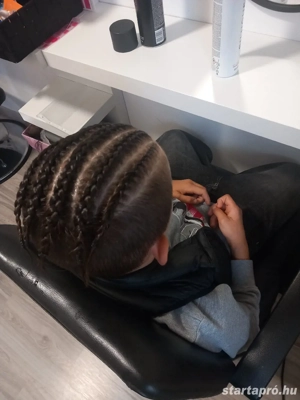 06705510178,Gyermekfodrászat,Vecsés - kép 2