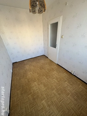 Nyíregyházán az Ungvár sétányon 1+2 szobás lakás eladó! - kép 6