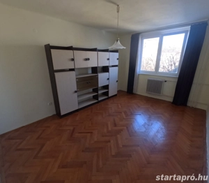 Deák F. utcában 3 emeleti 57 m2-es 2 szobás középső téglalakása 4 emeletes épületben - kép 5