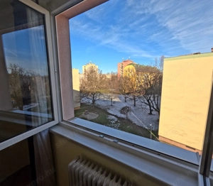 Deák F. utcában 3 emeleti 57 m2-es 2 szobás középső téglalakása 4 emeletes épületben - kép 7