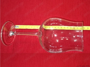 Üveg, fújt, öblös tulipán 75-80-220 mm méretű boros pohár, eladó - kép 4