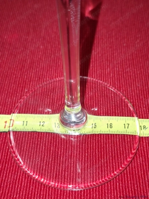 Üveg, fújt, öblös tulipán 75-80-220 mm méretű boros pohár, eladó - kép 2