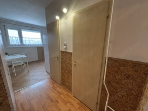 Tiszaújvárosban 2 szobás, nagy konyhás, berendezett lakás kiadó! - kép 12