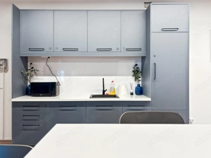 Privát irodahelyiség 1 fő számára Regus West End - kép 5