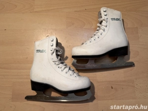 28 as Trex műbőr gyerek műkorcsolya szép állapotban 5000 Ft ért eladó