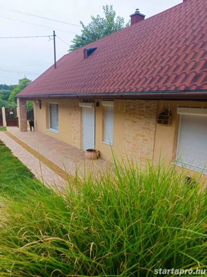Eladó takaros ház Szabadhídvégen - kép 12