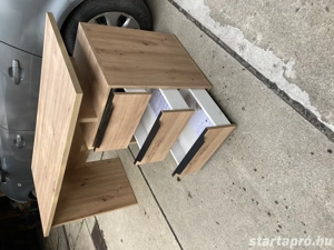 Ikeában vásárolt íróasztal eladó! - kép 3