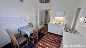 Azonnal költözhető, 3 szobás, felújított, önálló családi ház kiadó! - kép 5