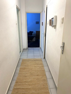 Kiskunhalas Esze T. lakótelepen 1.em. 2 szobás bútorozott lakás! - kép 5