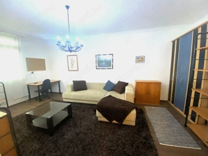 Kiskunhalas Esze T. lakótelepen 1.em. 2 szobás bútorozott lakás! - kép 3