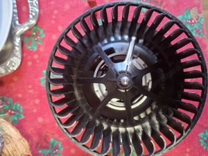 Fűtés ventilátort. Ford galaxy automba vettem de nem volt bele való. - kép 3