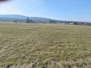 Piliscsév eladó telek