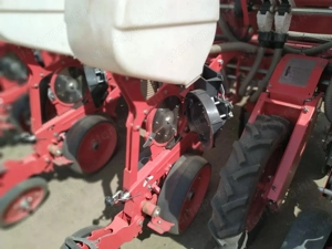 IRTEM gabona vetőgép eladó ( újszerű állapotban)