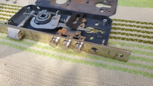 Fuaro bevéső zár eladó - kép 3