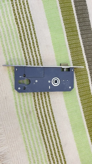 Fuaro bevéső zár eladó - kép 9