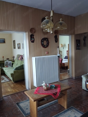 Pápa, Erzsébetváros, 2 szintes családi ház, 1051 m2 telek - kép 4