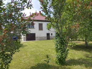 Pápa, Erzsébetváros, 2 szintes családi ház, 1051 m2 telek - kép 19