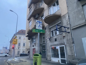 Kiadó Bp., I., utcai bejáratos 18 nm, kirakatos üzlet - kép 5