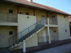 Zalakaroson 18+2 szobás családi ház kedvező áron eladó - kép 2