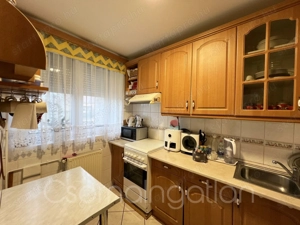 Farád - kétszintes, 3 szoba nappalis ház eladó - kép 3