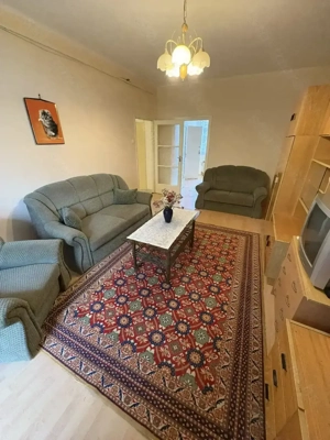 Nyíregyházán a Deák Ferenc utcában, 2 szobás lakás eladó! - kép 2