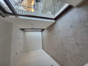 Eladó üzlethelyiség  Káposztásmegyer forgalmas részén! - kép 5