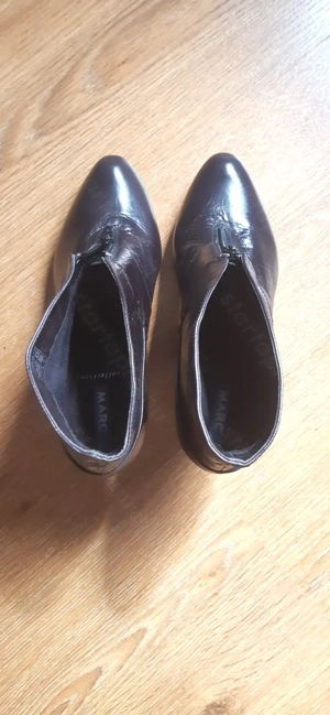 MARC márkájú 39-es bokacsizma, fekete bőrből eladó. - kép 2