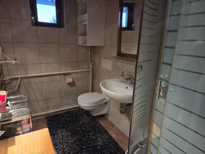 Rómaifürdőn 2 szobás bútorozott gépesített lakás kiadó! - kép 4