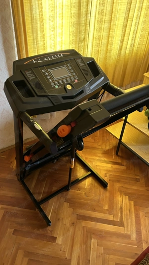 100 ezerrel OLCSÓBBAN  ! Robust Toledo futópad  