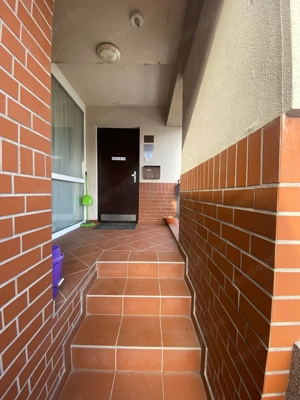 Kiskunhalas belvárosban kitűnő állapotú, 2 szobás lakás eladó teljes bútorzattal! - kép 10