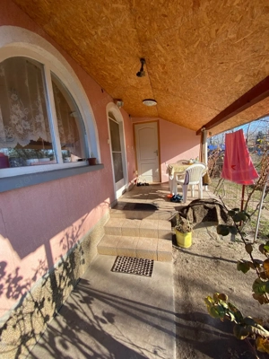 Kiskunhalas Kopolyai út elején felújított 1 szobás ház nagy telekkel! - kép 9