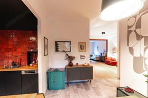 A Várhegyre és a Hármashatárhegyre panorámás lakás a Krisztinaváros szívében!  - kép 8