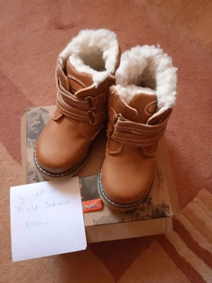 Eladó.Vadonat új!25-26-30-31-ös cipő, bakancs, csizma. - kép 2