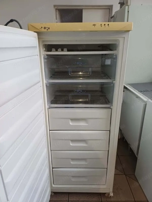 Használt Zanussi ZFU325WO Fagyasztószekrény [H17554] 1-3 hónap garanciával - kép 2