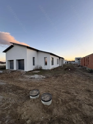 Nyíregyházán a 41-es fő út övezetében új építésű ikerházak eladók! - kép 9