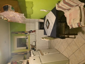 Vasútállomáshoz közel Deák F.utcai 2 szobás erkélyes 55 m2-es 5 emeleti zsaluzott téglalakás - kép 7