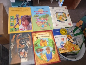 50dbos könyvcsomag eladó 50000ft óbuda darabra  darabra is ha kell  3000ft db  - kép 3