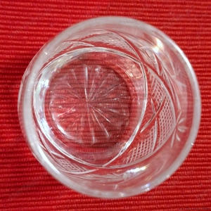 Üveg kézi csiszolt röviditalos 33-40-47 mm méretű öblös pohár, eladó - kép 2