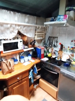 Ráchegyen jó állapotú téglaépítésű családi ház 500 m2-es telken - kép 2