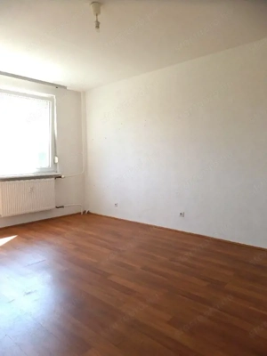 Kökinél, Mini Rezsi, Szigetelt, Egyedi Fűtés, Panel Program, 2 szobás, Felújított, Világos! - kép 9