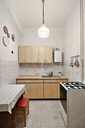 Városligetnél, kertvárosias hangulatú utcában, lakás eladó! - kép 3