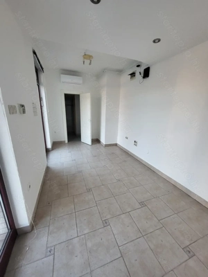 Eladó üzlethelyiség  Káposztásmegyer forgalmas részén! - kép 2