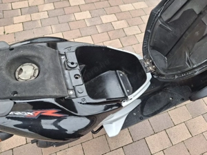 Yamaha Aerox 50 Megkímélt - kép 12