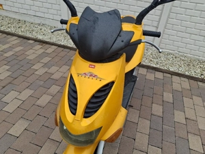 Aprilia Sr 50 Megkímélt  - kép 7