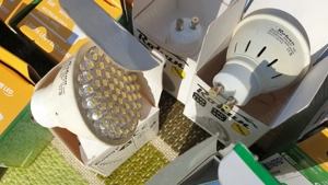 GU10 foglalatú LED izzó eladó, 42db, 3000K színű - kép 10